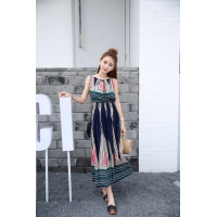 Maxi dây họa tiết đi biển