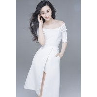 Bộ váy trể vai trắng sang trọng