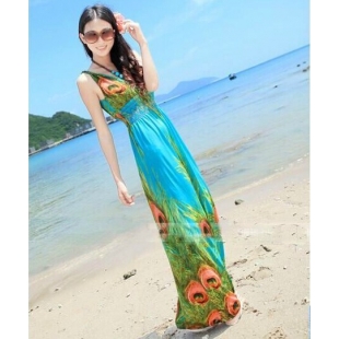 Maxi họa tiết công đi biển