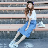 Chân váy jeans vạt đắp xéo