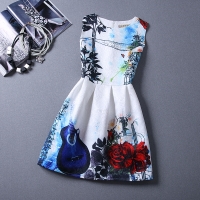 Đầm gấm họa tiết 3D