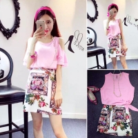 Set áo hồng chân váy hoa
