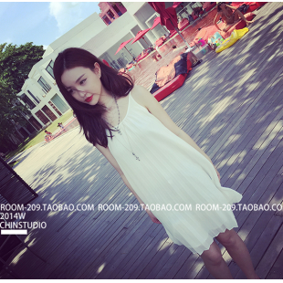 Đầm 2 dây xếp ly nữ tính