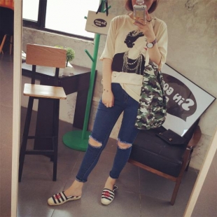 QUẦN JEANS RÁCH GỐI