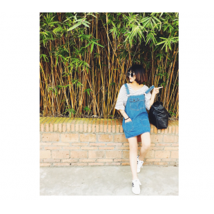 Chân váy yếm jeans thời trang