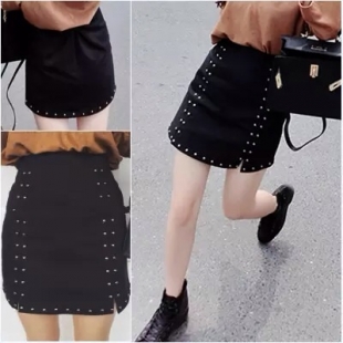 Chân váy bút chì đinh tán