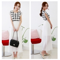 Maxi voan kẻ ô trắng