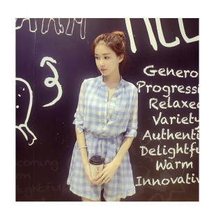 Đầm xòe caro trẻ trung